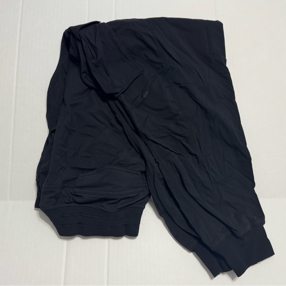 Lululemon Dance Studio Relaxed-Fit Mid-Rise Cargo Pants Womens Large Black - Picture 7 of 9